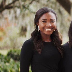 Meet your Posher, Michaela